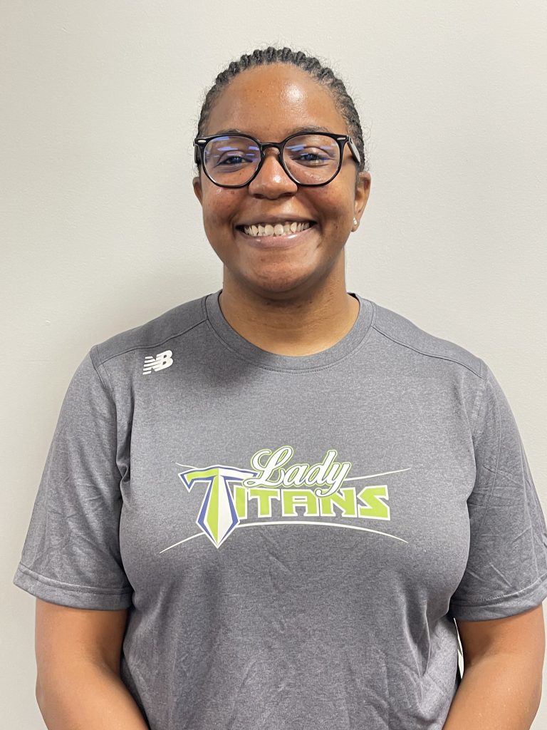 Kendra Hoes Kendra Hoes 768x1024