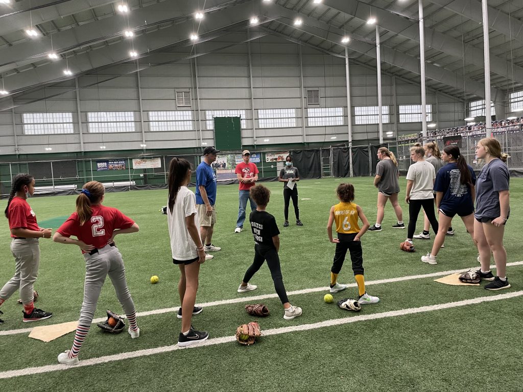 Pauly Pitching 1 1024x768