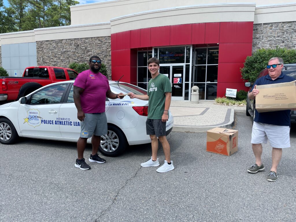 Book Donation To PAL 1024x768